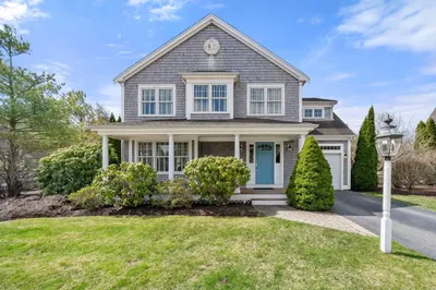 17 Mill Farm Way #17 1