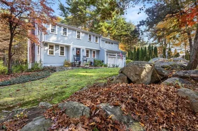 37 Pioneer Road 1