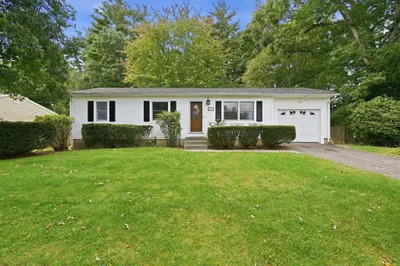 202 Glenoak Dr 1
