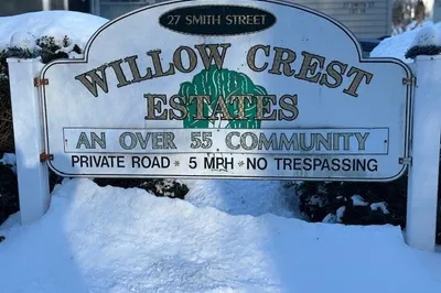 27 Smith St #11