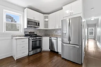 20 Connecticut Ave #2 1