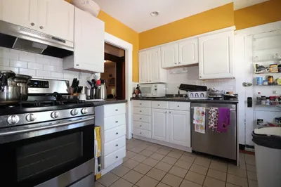 37 Brington Rd #2
