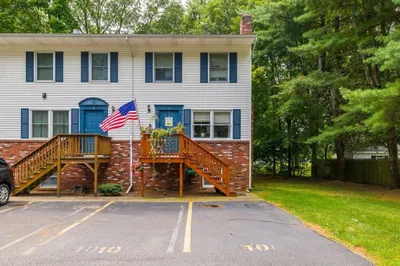55 Bliss Ave #10 1