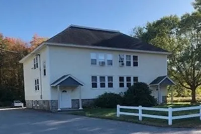 107 Hampshire Rd #2 1