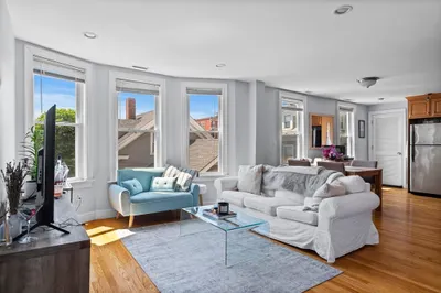 87 M Street #2