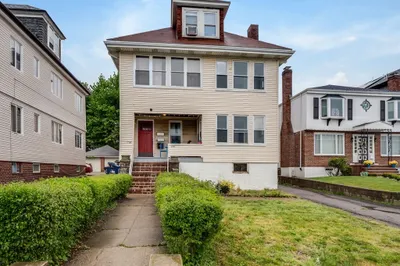 1716 Columbia Rd #1