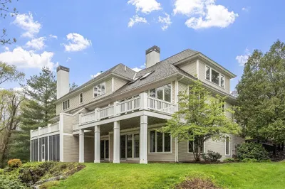 7 Long Ridge Lane