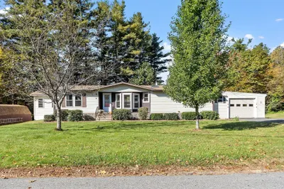 4 Sunrise Lane 1