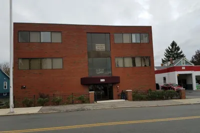 153 Main St 1