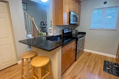 7 Nancy Rd #9 1