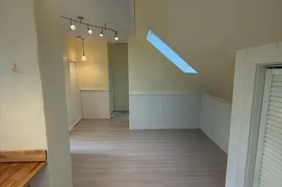 1 Thingvalla Ave #3 1