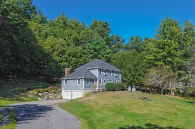 102 A Nashua Road 1