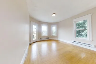550 Mount Auburn St #2B
