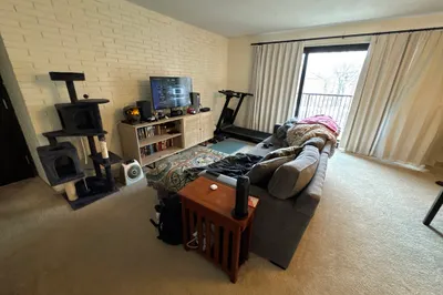 49 Marion St #4D 1