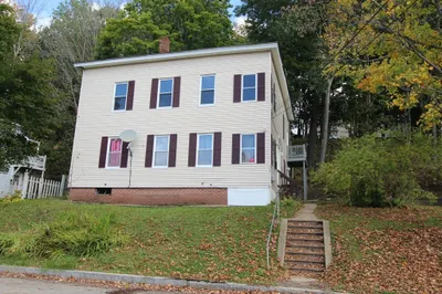 228 Pine St