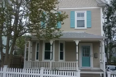 35 Amherst St #2