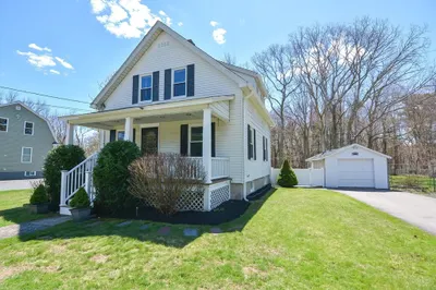 285 Cocasset St 1