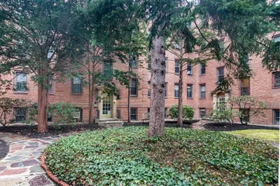 14 Ware St #44