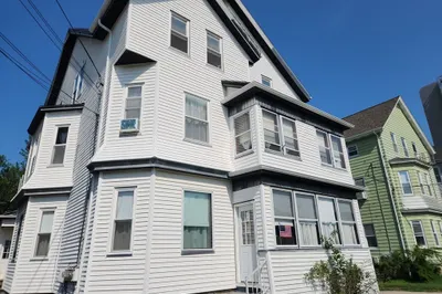 175 Eastern Ave 1