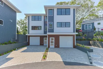 50 Nelson Avenue #8 1