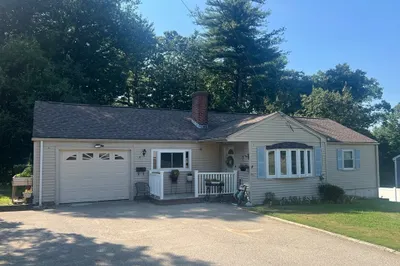 18 Alberta Dr 1