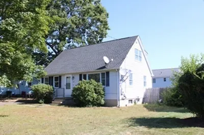 251 Gilbert Av.