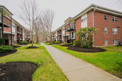 34 Pleasant Drive #30 1