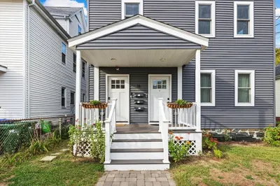 14 Tainter St #2