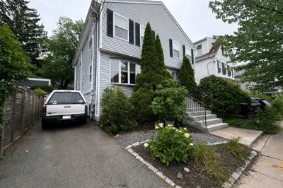 35 Irving St #B 1