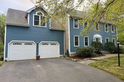 24 Hill Farm Rd 1