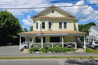 52 Maple St 1