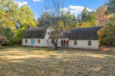 153 W Bare Hill Rd 1