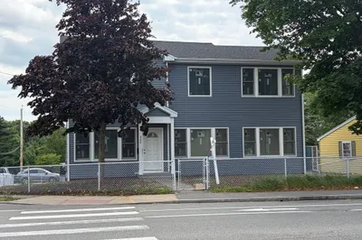 500 Pond St 1