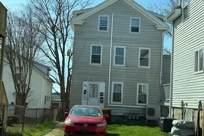 162 Hanover Street #2