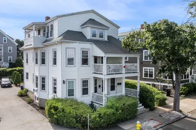 16 Glover St #3 1