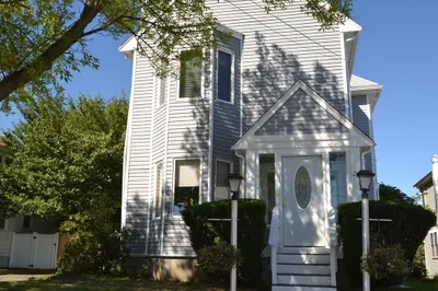 28 Trowbridge St #28