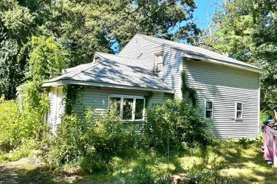 74-a James St