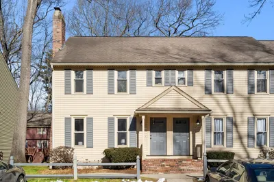 346 Wellman Ave #346 1