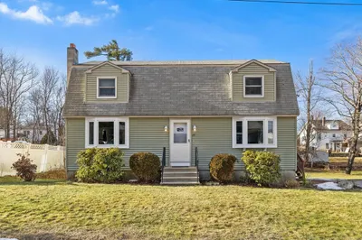 28 Armory Ln 1