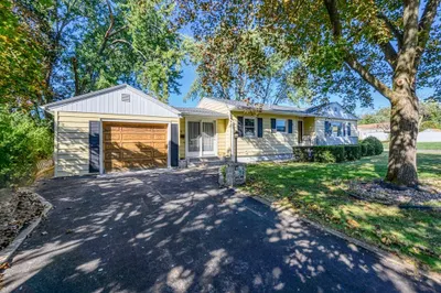 76 Champagne Ave 1