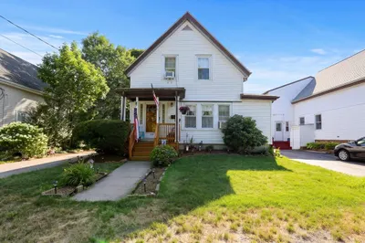 126 Intervale St 1