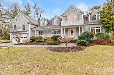 4 Plymouth River Rd 1