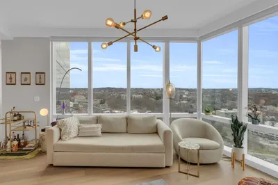 188 Brookline Ave #22C 1