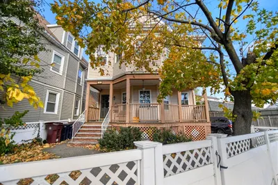 30-32 Gladstone Street