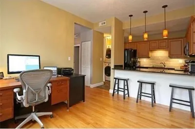 1419 Commonwealth Ave #2-303