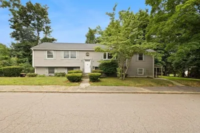 143 Ellis Cir 1