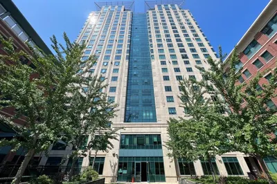 1 Nassau Street #1104