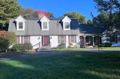12 Woodsley Rd