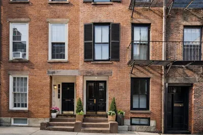 22 Joy St 1