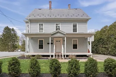 48 Forest Avenue 1